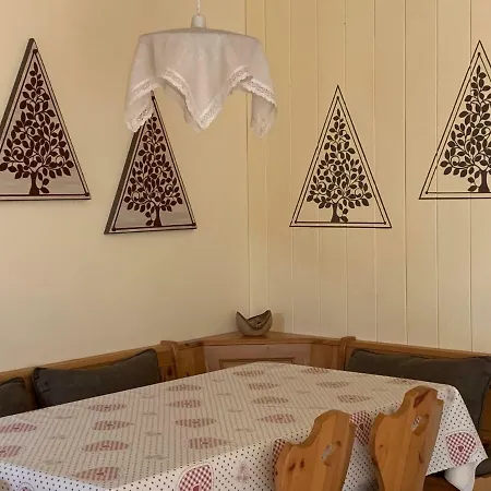 Casa Mezzavalle * Pelugo